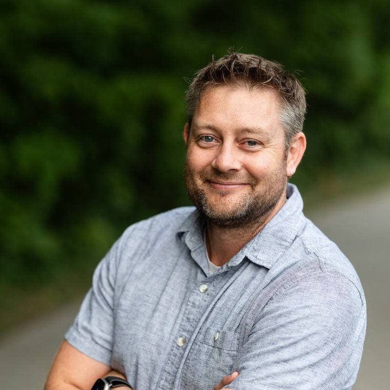 Paul DeLeeuw